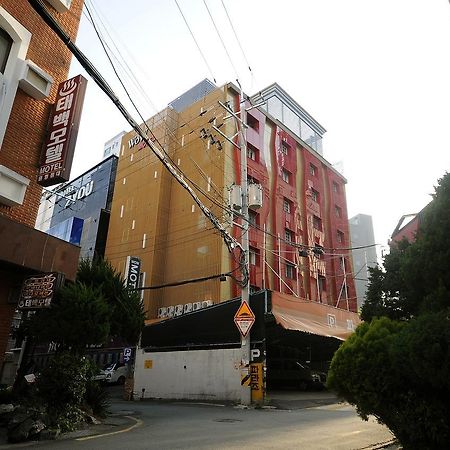 Wow Motel Busan Esterno foto