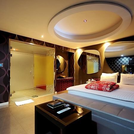 Wow Motel Busan Esterno foto