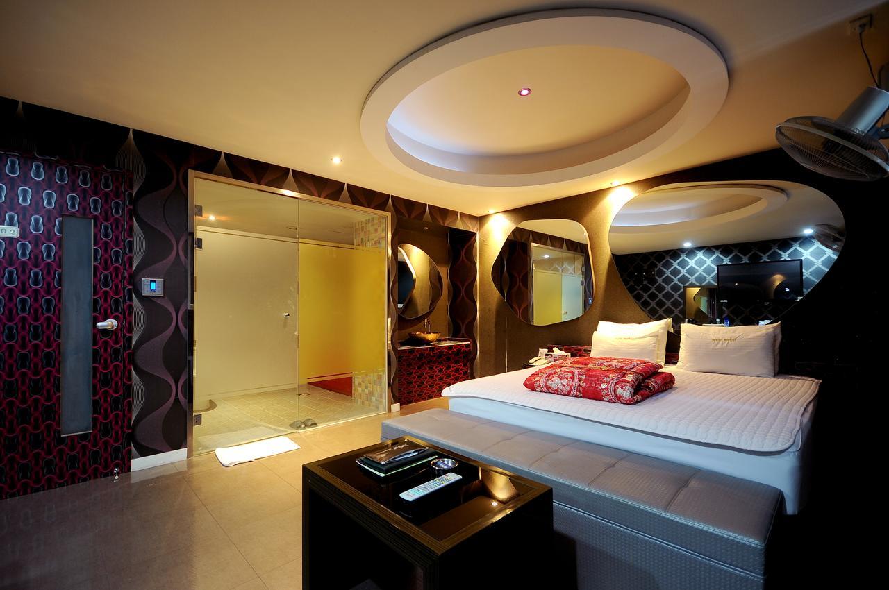 Wow Motel Busan Esterno foto