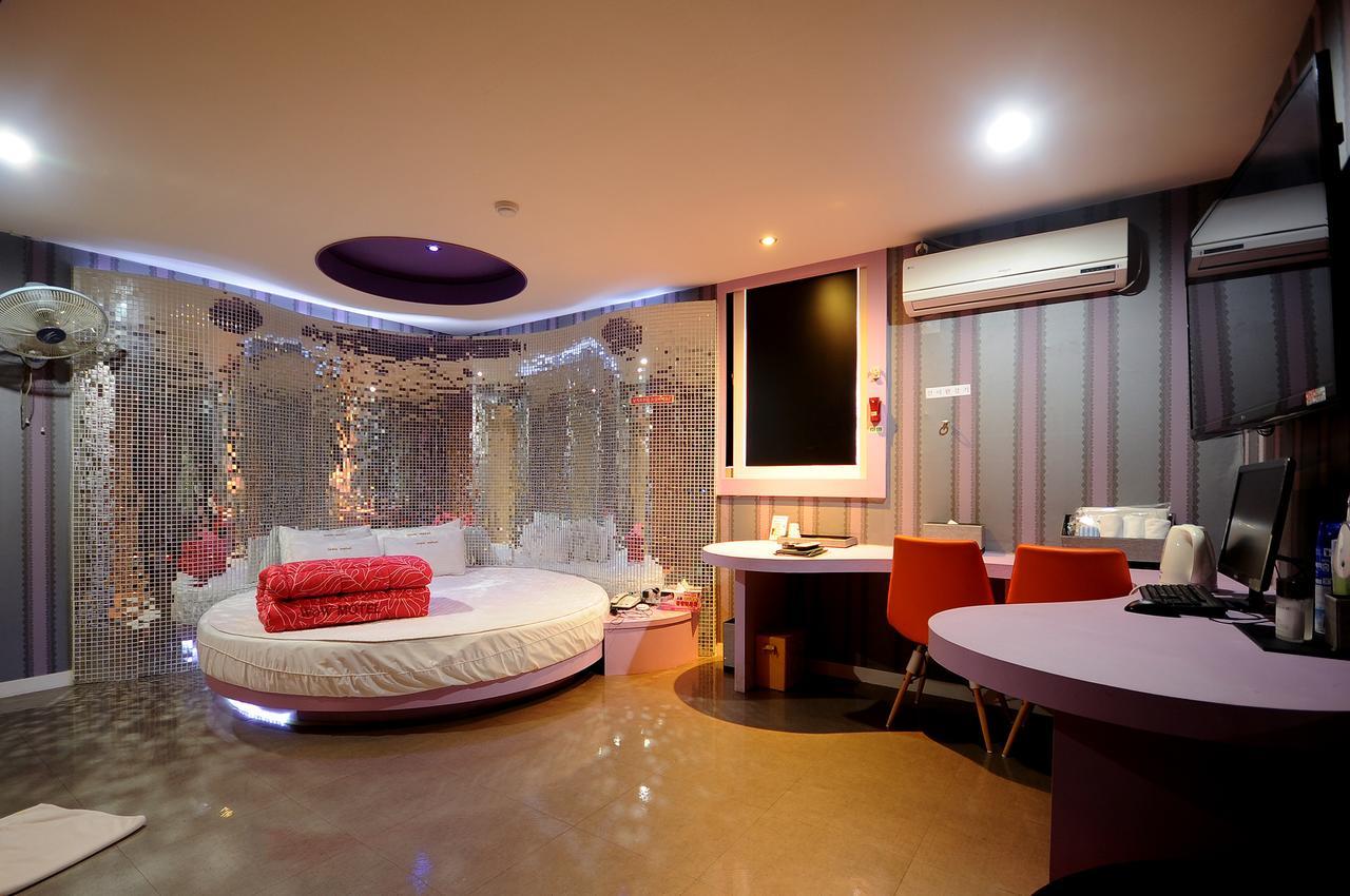 Wow Motel Busan Esterno foto